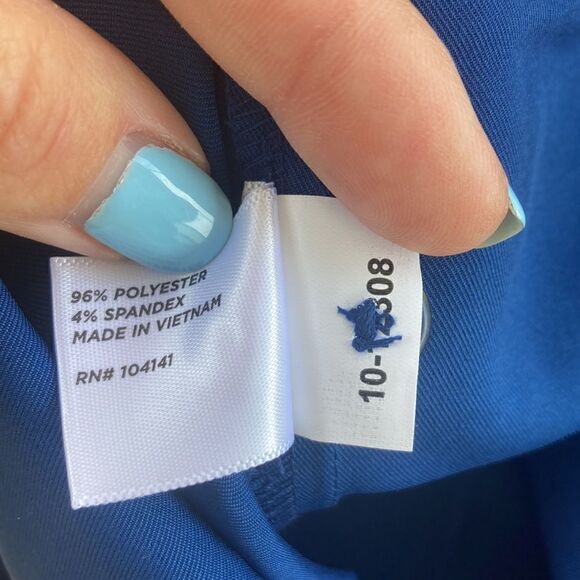 Lady Hagen 7” Essential Shorts in Navy Estate - Picture 7 of 11